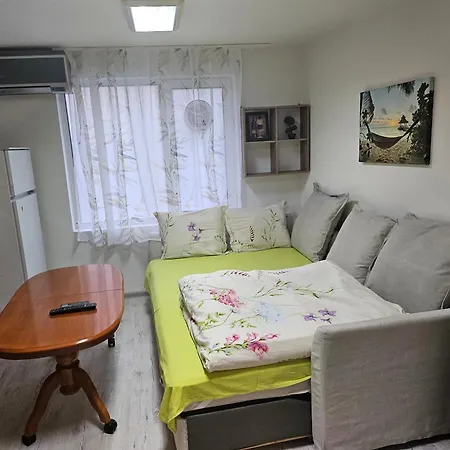 гарсониера за гости на град бургас. * Бургас